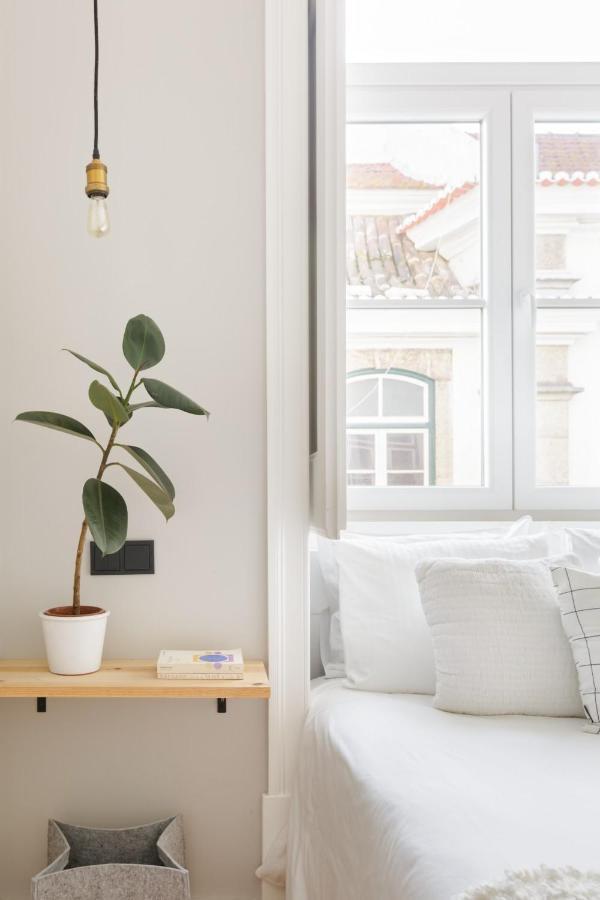Update Urban Chic Flat In 19Th Century Building 2 Bedrooms & 2 Bathrooms & Ac Central Alfama District Lisabona Exterior foto