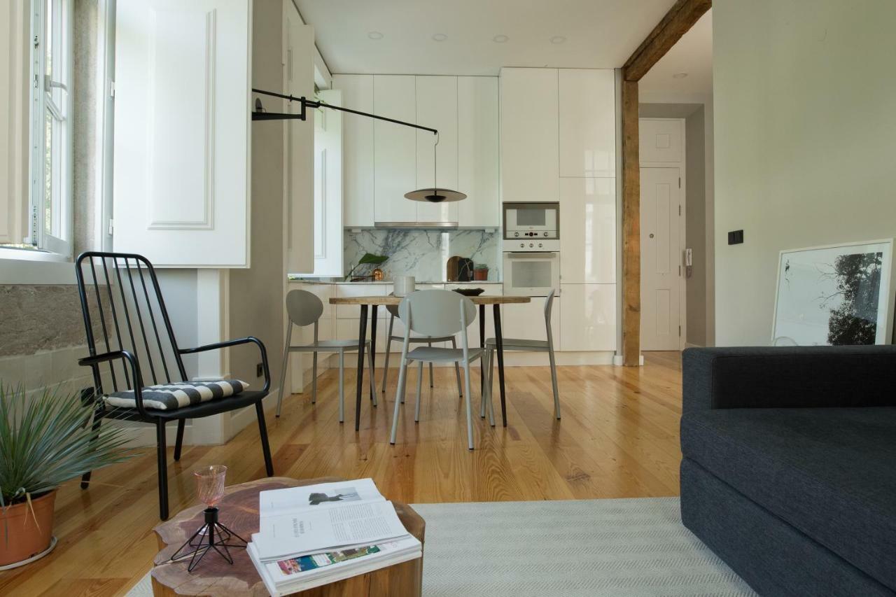 Update Urban Chic Flat In 19Th Century Building 2 Bedrooms & 2 Bathrooms & Ac Central Alfama District Lisabona Exterior foto